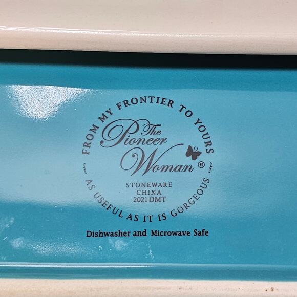 Pioneer Woman Ceramic Sweet Rose Floral Covered Butter Dish with Handle and Base - Picture 7 of 7